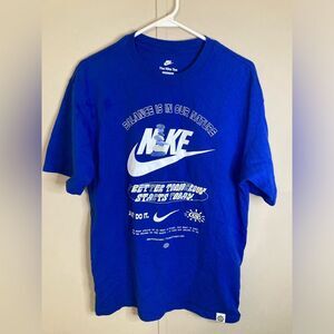Nike Balance Is In Our Nature Blue T-Shirt Size S
